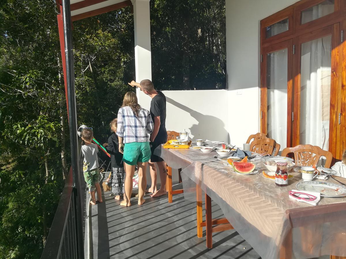 Amado Homestay Ella Exterior foto
